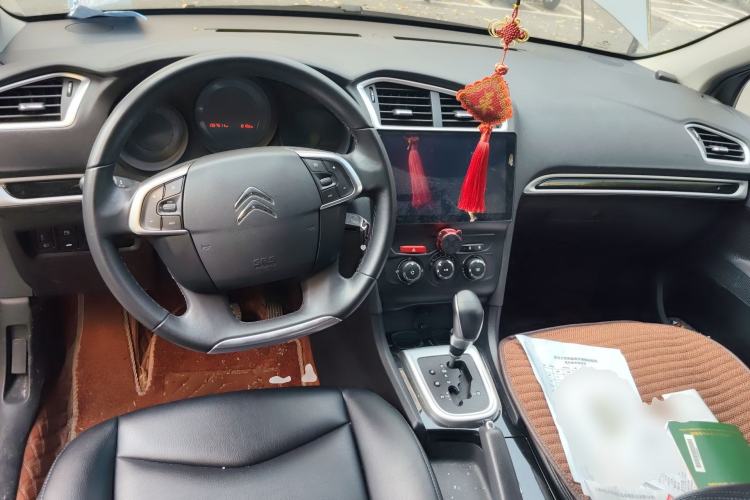 Used Citroen C4L 2015 1.2T Automatic Luxury Edition Steering Wheel