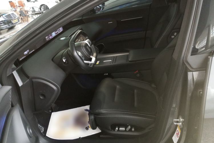 Used Avatr 12 2025 Ultra Extended-Range Edition
