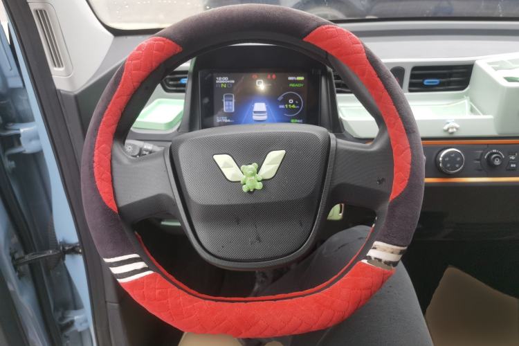 Used Wuling Hongguang MINIEV 2020 Freedom Version Lithium Iron Phosphate Steering Wheel
