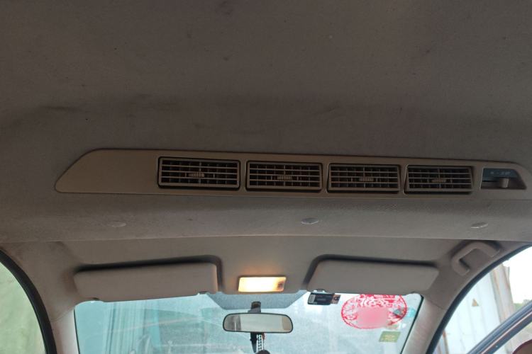 Used BAIC Weiwang M20 2014 1.5L Basic Version DAM15DL Headliner