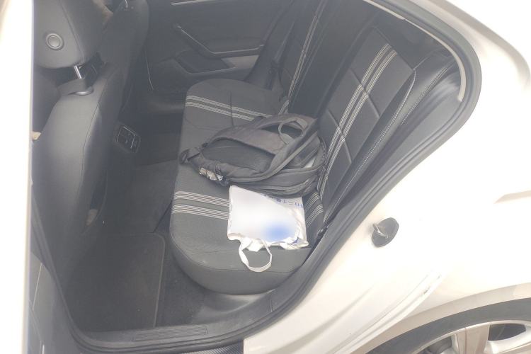 Used Volkswagen Lamando 2018 230TSI DSG Fashion Edition
