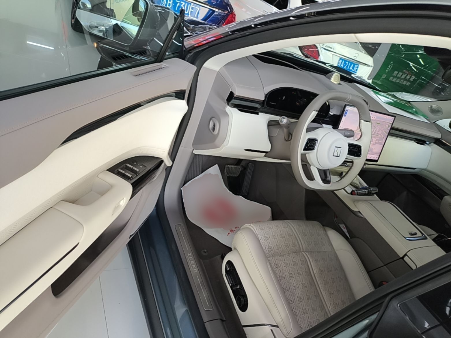 Zeekr 7X 2025 75 kWh Rear-Wheel Drive Intelligent Driving Version — снимка 18