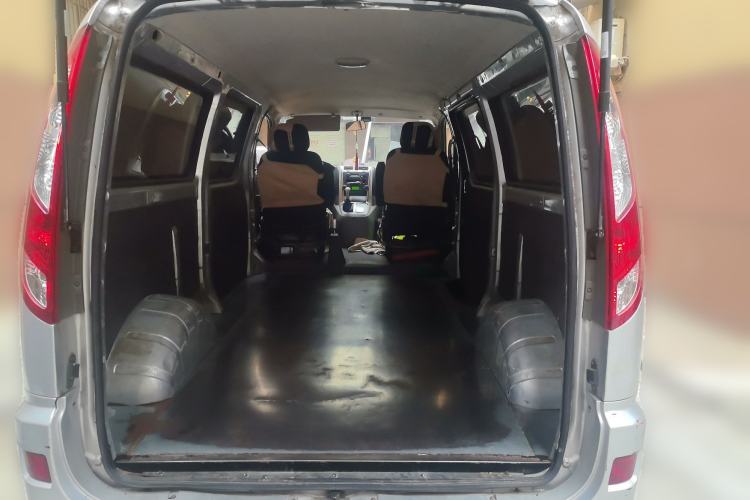 Used Foton Scenic G5 2021 2.0L Gasoline Commercial Version 6-Seater Multi-Purpose Passenger Vehicle 1TZS
