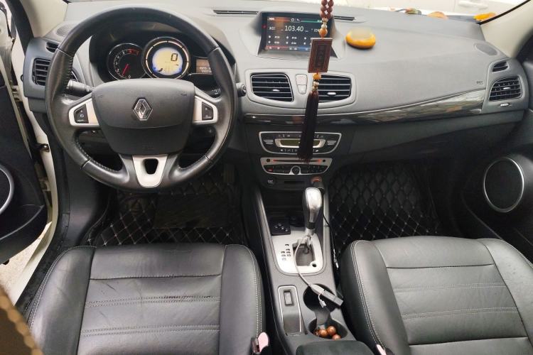 Used Renault Fluence 2013 2.0L Fashion Edition