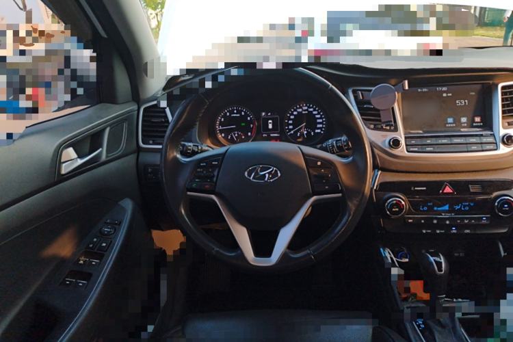 Used Hyundai Tucson 2015 1.6T Dual-Clutch Two-Wheel-Drive Smart Model

