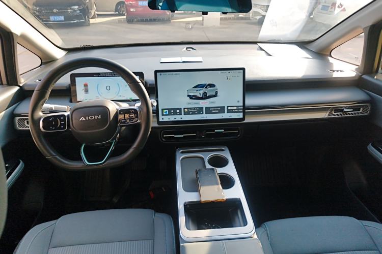 Used AION Y 2023 Plus 510 Enjoy Edition