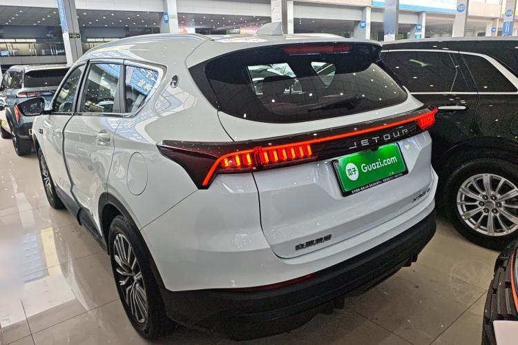 Used JETOUR X70 C-DM 2024 Far Voyage PRO 7-Seater Exterior 2