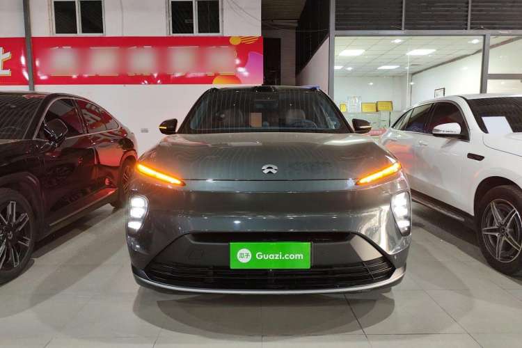 Used Nio ES8 2023 75 kWh Executive Edition
