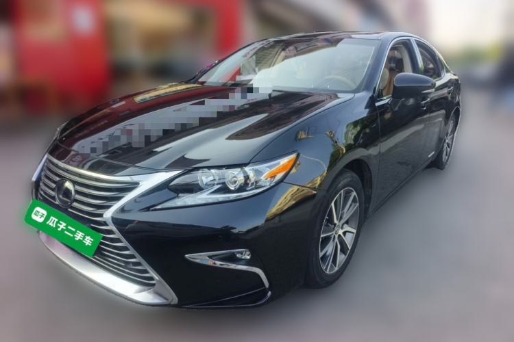 Used Lexus ES 2015 300h Comfort Edition