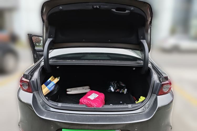 Used Mazda 3 Axela 2020 2.0L Automatic Zhiya Edition Trunk