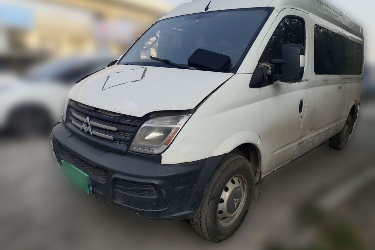 Used SAIC MAXUS Xintu V80 2014 2.5T Aotuntong Long Wheelbase Mid-Roof Model Guazi used car, China used car export, Used car for sale, Used  cars, Cheapest cars for sale