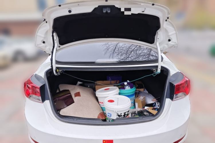 Used Hyundai Elantra (5th Generation / Langdong) 2015 1.6L Manual Leading Model