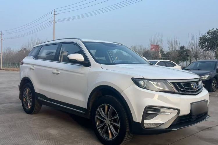 Used Geely Auto Emgrand X7 Sport 2018 2.0L Manual Two-Wheel Drive Zhiya Version
