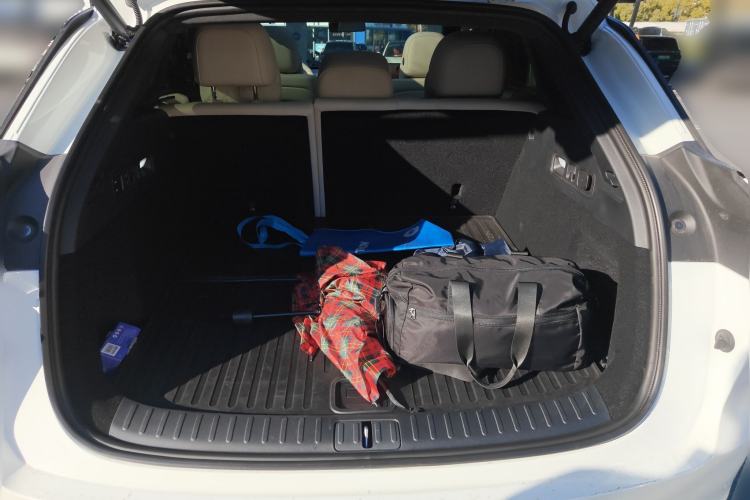 Used Li Auto i6 2025 Model Two-Wheel-Drive Standard Type