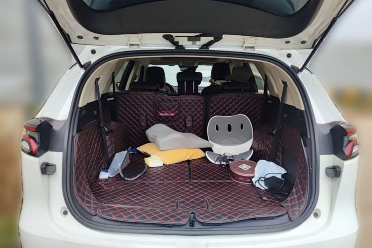 Used BYD Tang 2018 2.0T Automatic Smart Connect Prestige 7-Seater China V Standard
