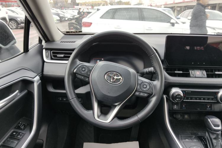 Used Toyota Wildlander 2023 Dual-Motor 2.5L E-CVT Four-Wheel Drive Prestige Edition
