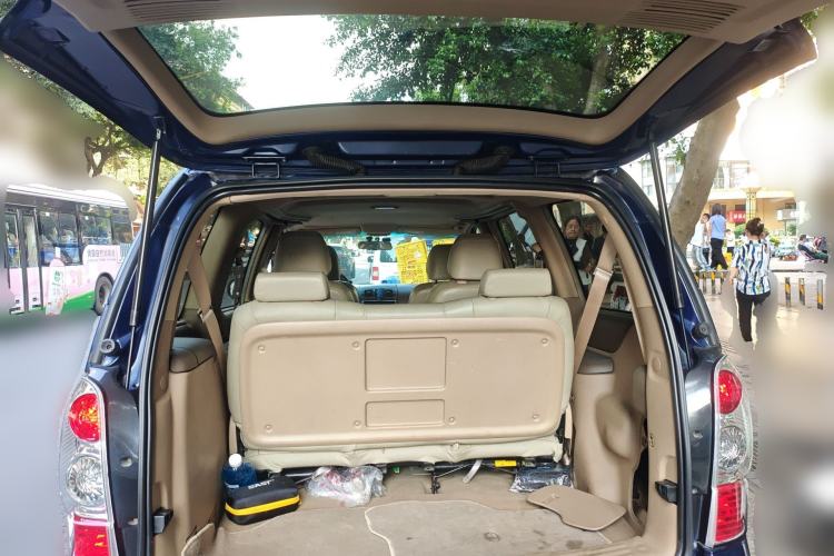 Used Buick GL8 2011 2.4L CT Comfort Edition
