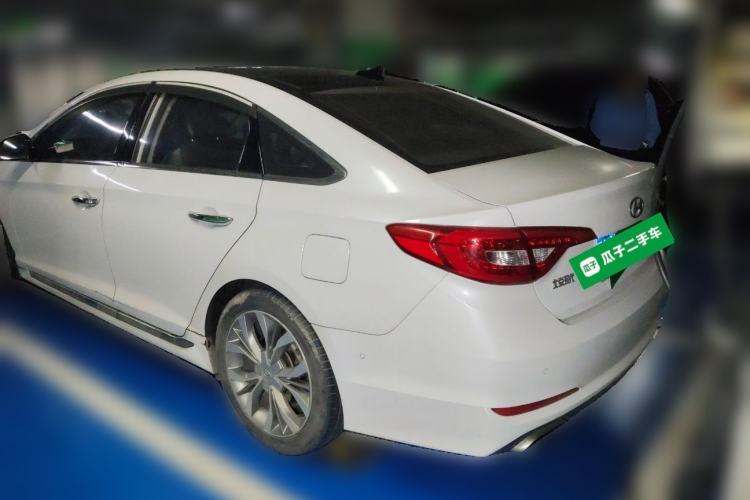 Used Hyundai Sonata 2015 2.4L TOP Flagship Edition Rear Left 45 Deg