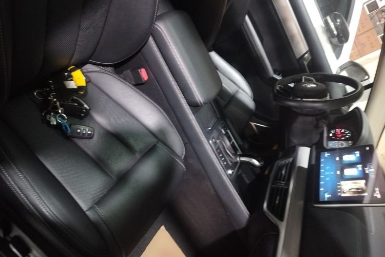 Used BYD Tang 2018 2.0T Automatic Smart Connect Prestige 7-Seater China V Standard