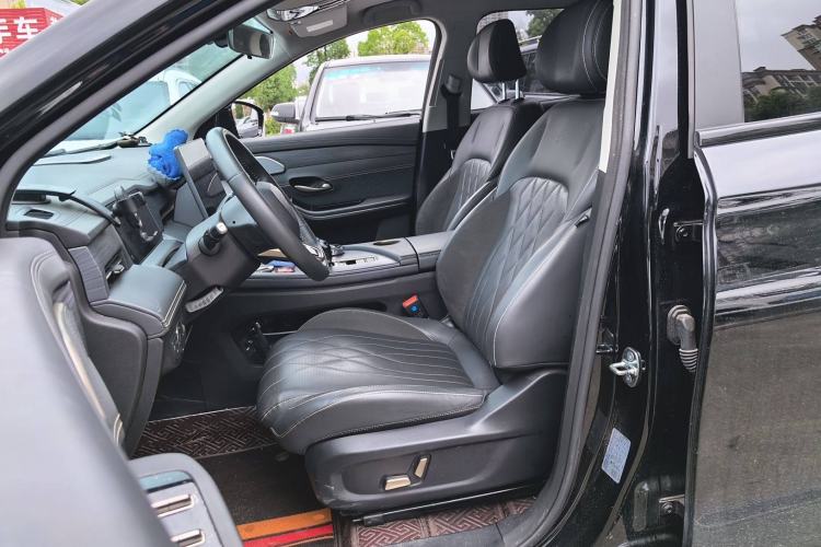 Used JETOUR Shanhai L9 2024 1.5TD 2DHT Pro 7-Seater