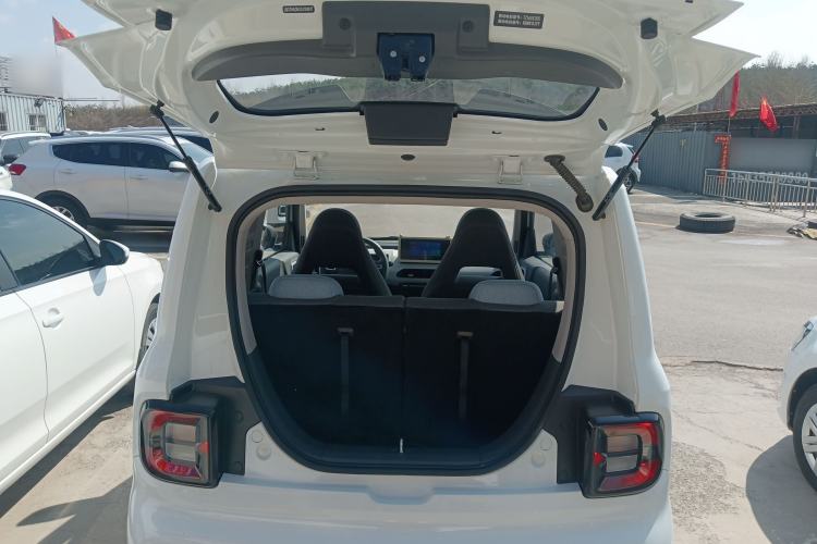 Used Geely Galaxy Panda 2024 Panda Mini 200km Endurance Bear
