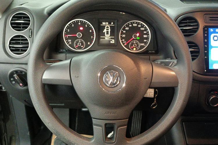 Used Volkswagen Tiguan L 2015 1.8TSI Automatic Two-Wheel Drive Trend Edition
