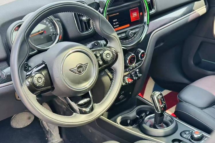 Used MINI Countryman 2018 2.0T COOPER S ALL4 Racing Driver
