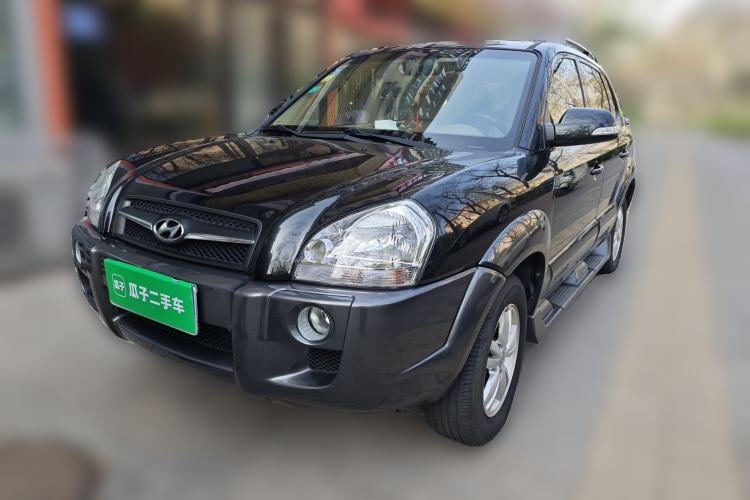 Used Hyundai Tucson 2009 2.0L Automatic Two-Wheel Drive with Sunroof