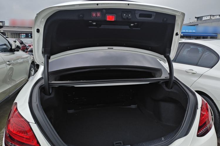 Used Mercedes-Benz C-Class 2019 Restyled C 260 L Sport Edition Trunk