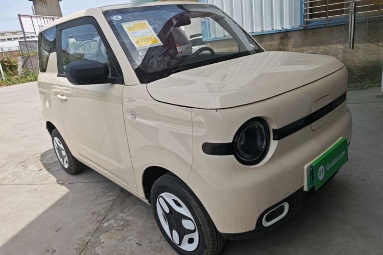 Used Geely Galaxy Panda 2025 210 km – Yuanqi Bear Front Right 45 Deg