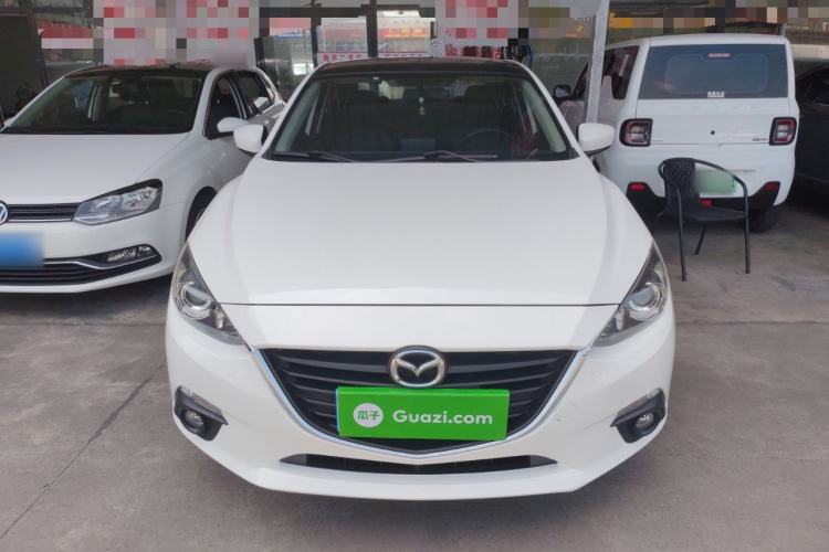 Used Mazda 3 Axela 2016 Sedan 2.0L Automatic Sport Model