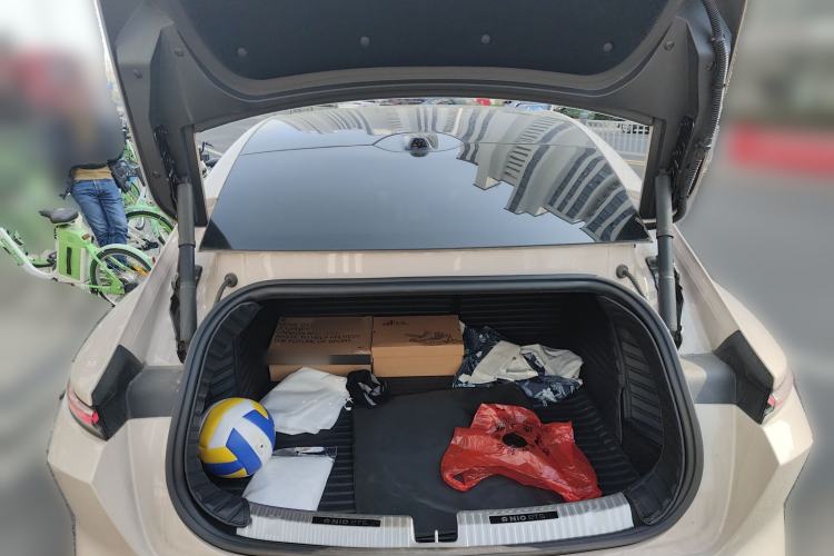 Used Nio ET5 2022 75 kWh
