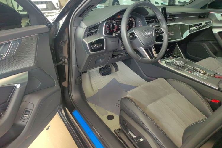 Used Audi A6L 2024 45 TFSI Prestige Dynamic Edition
