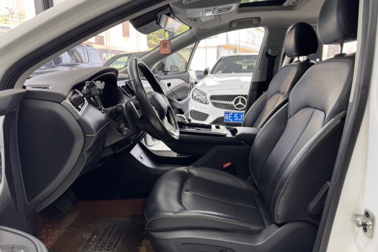 Used Roewe i6 MAX 2020 300TGI Automatic "Swell Cool Smart Drive" Edition