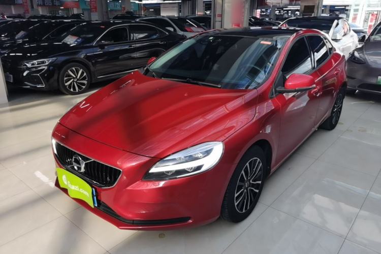 Used Volvo V40 2019 T3 Zhiyi Edition