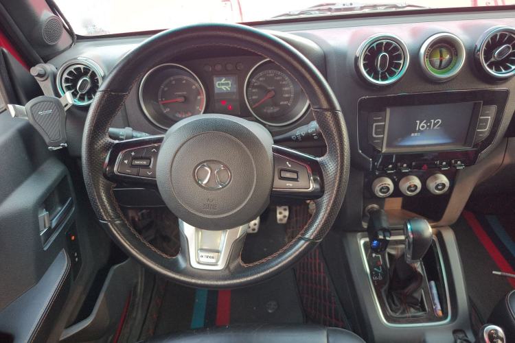 Used BAIC Off-Road BJ40 2017 40L 2.3T Automatic All-Wheel Drive Ring of the Tower Champion Edition