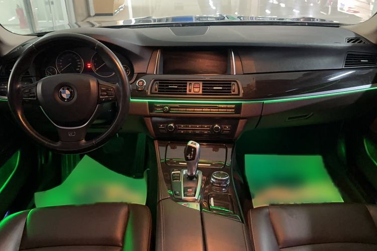 Used BMW 5 Series 2014 525Li Luxury Design Package