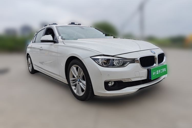 Used BMW 3 Series 2016 320Li Fashion Model Front Right 45 Deg