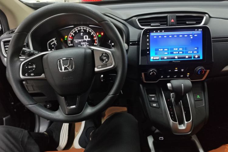 Used Honda CR-V 2021 240TURBO CVT 2WD Comfort Version Center Console