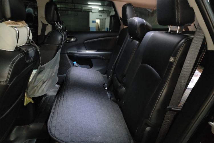 Used Dodge Journey 2015 2.0TD Four-Wheel Drive Luxury Edition