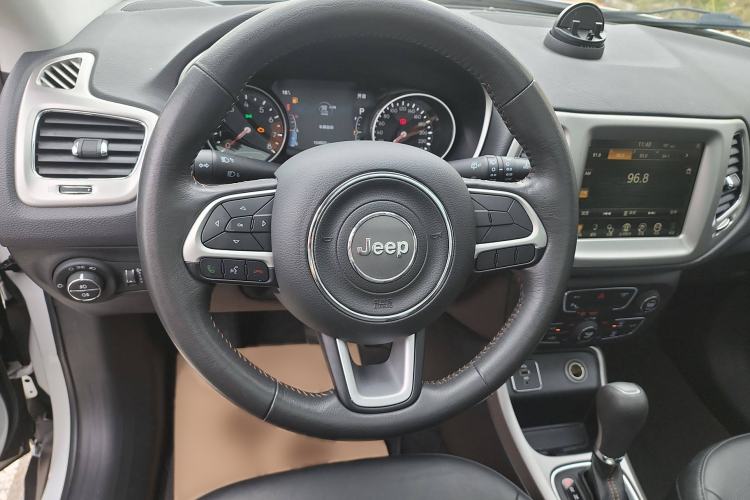 Used Jeep Compass 2017 200T Automatic Family Edition