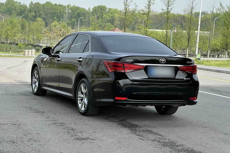 Used Toyota Crown 2015 2.0T Fashion Edition Exterior 4