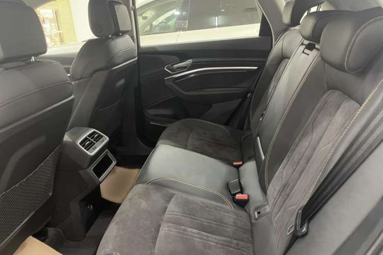 Used Audi e-tron 2021 50 quattro Prestige Edition
