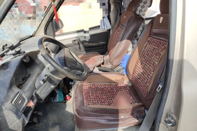 Used Wuling Rongguang 2011 1.2L Base Version
