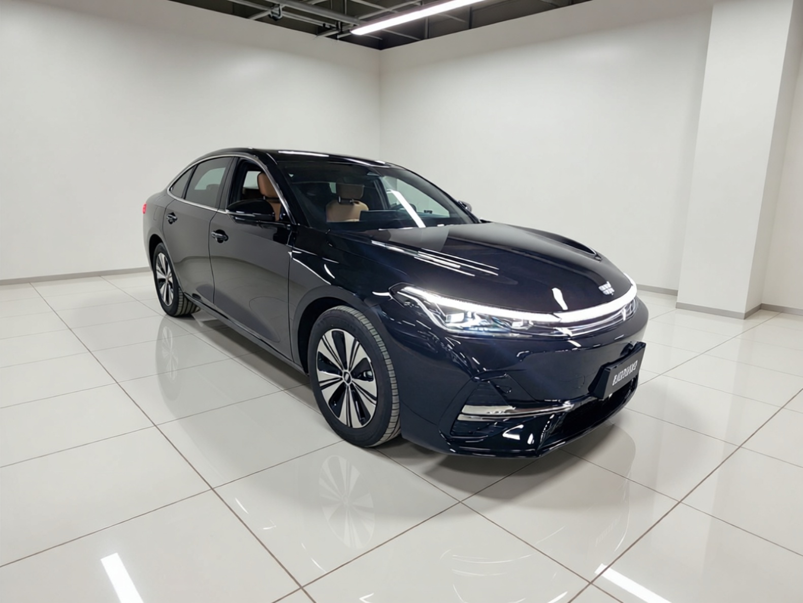 Geely Galaxy A7 2025 Model EM-i 150km Prestige Edition — снимка 3
