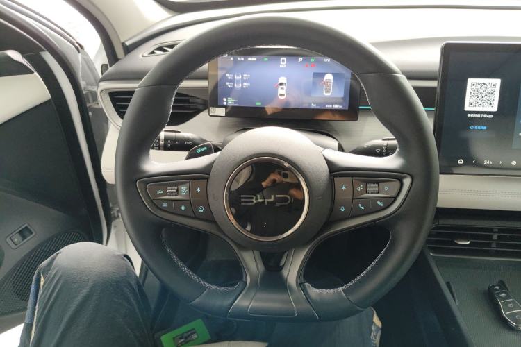 Used BYD Seal 05 DM-i 2025 DM-i Intelligent Drive 120KM Flagship Model Steering Wheel