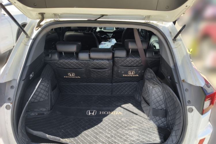 Used Honda XR-V 2015 1.8L VTi CVT Luxury Edition Trunk