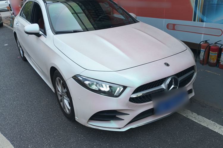 Used Mercedes-Benz A-Class 2021 A 200 L Sport Sedan Fashion Model
