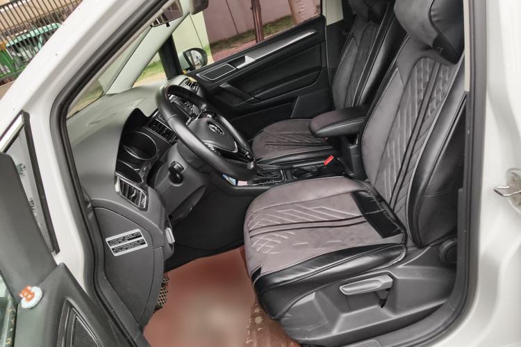 Used Volkswagen Golf Sportsvan 2016 230TSI Automatic Trend Edition Left Front Seat