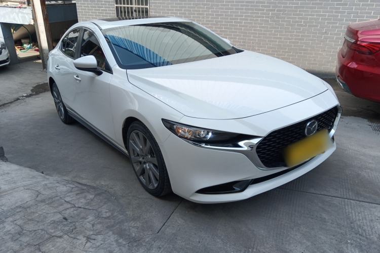 Used Mazda 3 Axela 2022 2.0L Automatic ZhiXuan Edition
